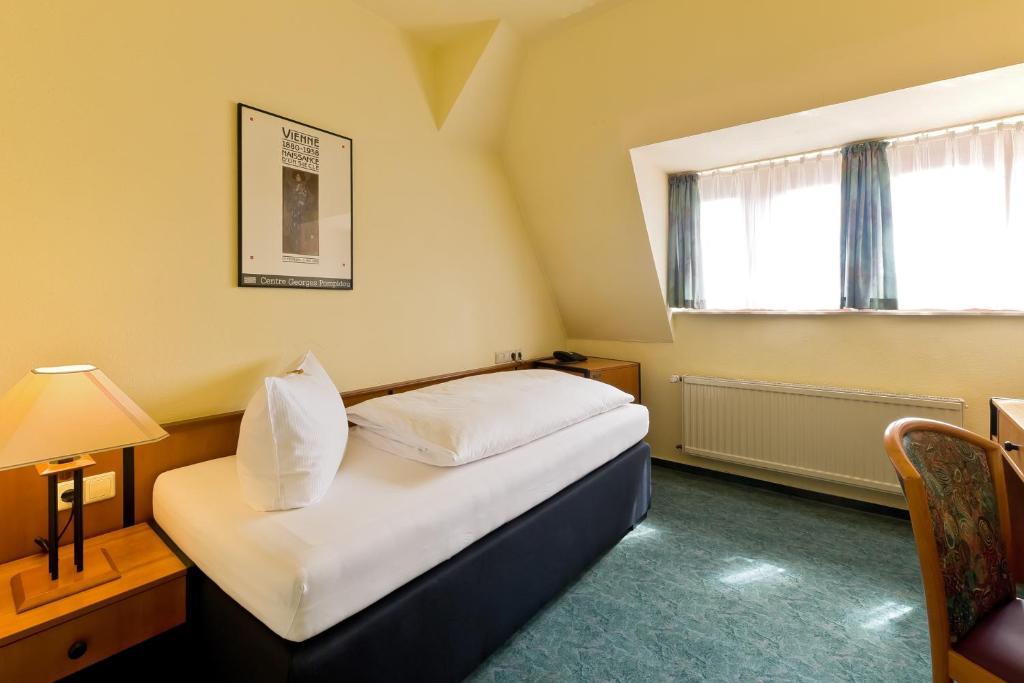 Hotel Katharinenhof Werdau Habitación foto