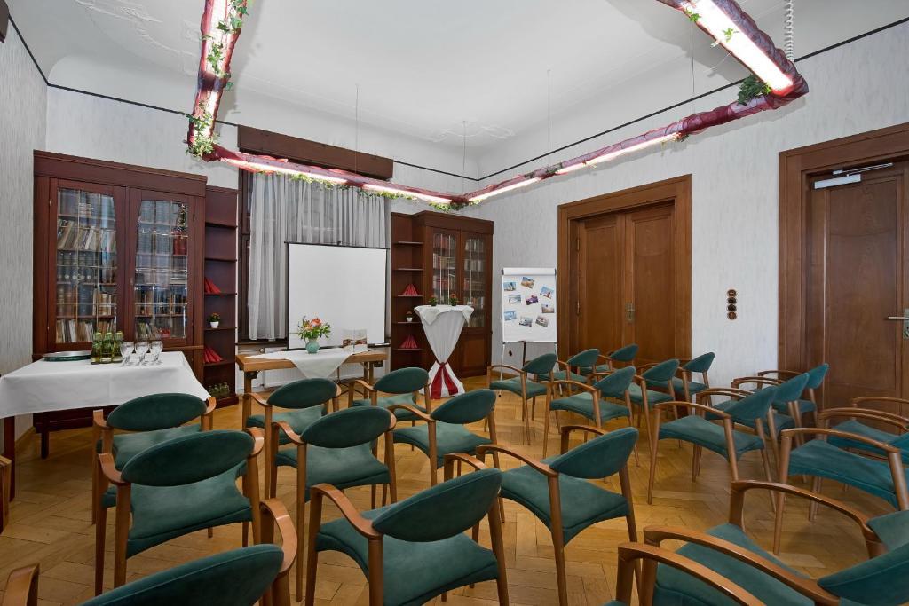 Hotel Katharinenhof Werdau Habitación foto